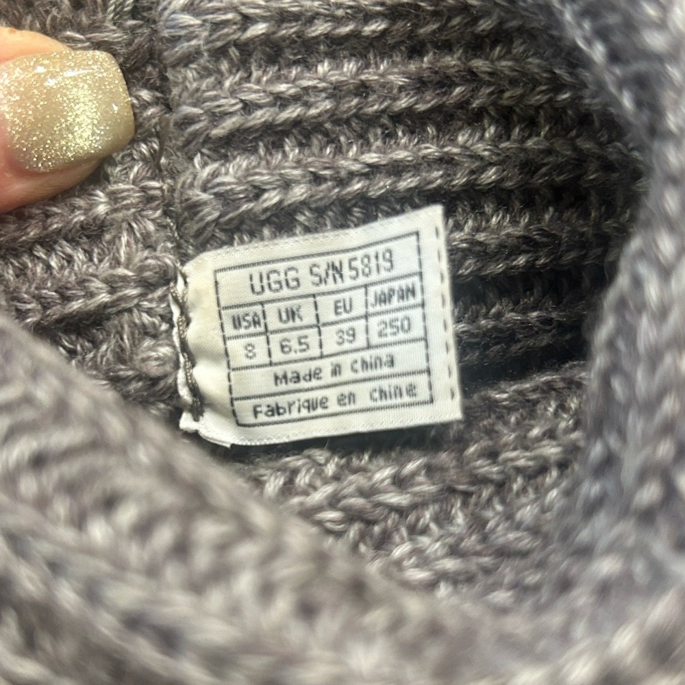UGG Classic Cardy Boot 5819 Shearling Bootie Grey  Size 8 - Picture 10 of 11
